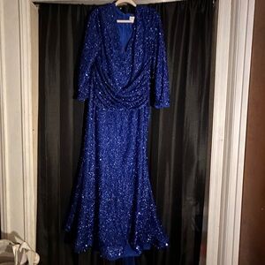 Elegant Blue Sequin Evening Gown